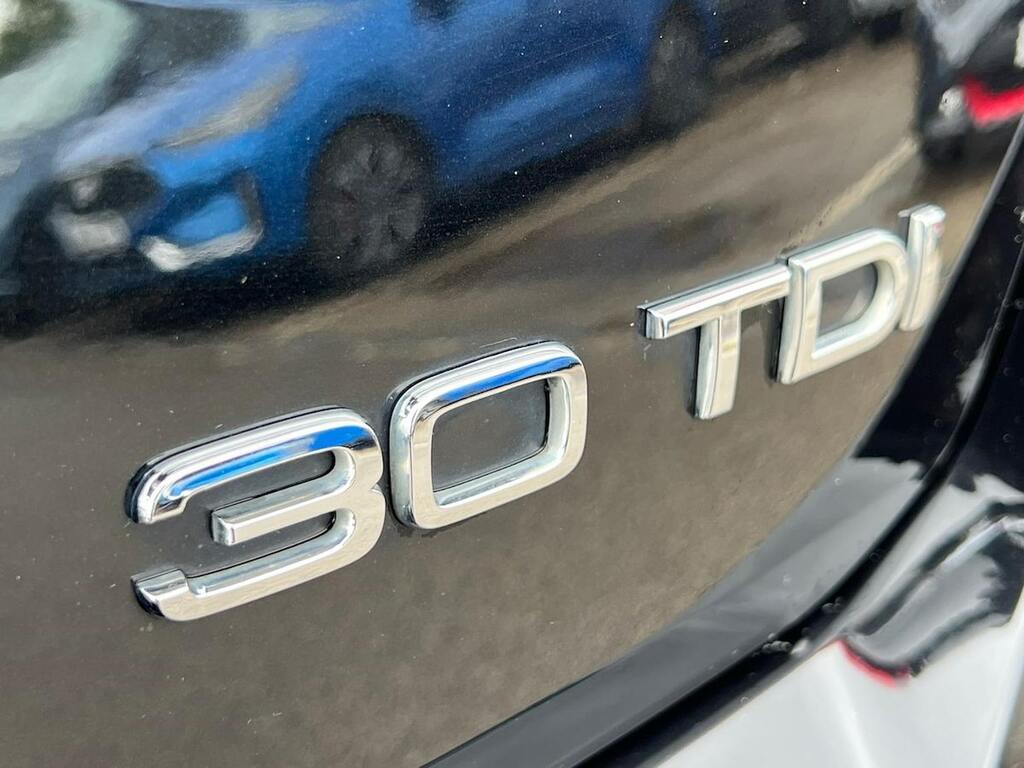 Audi Q2 Grey #38