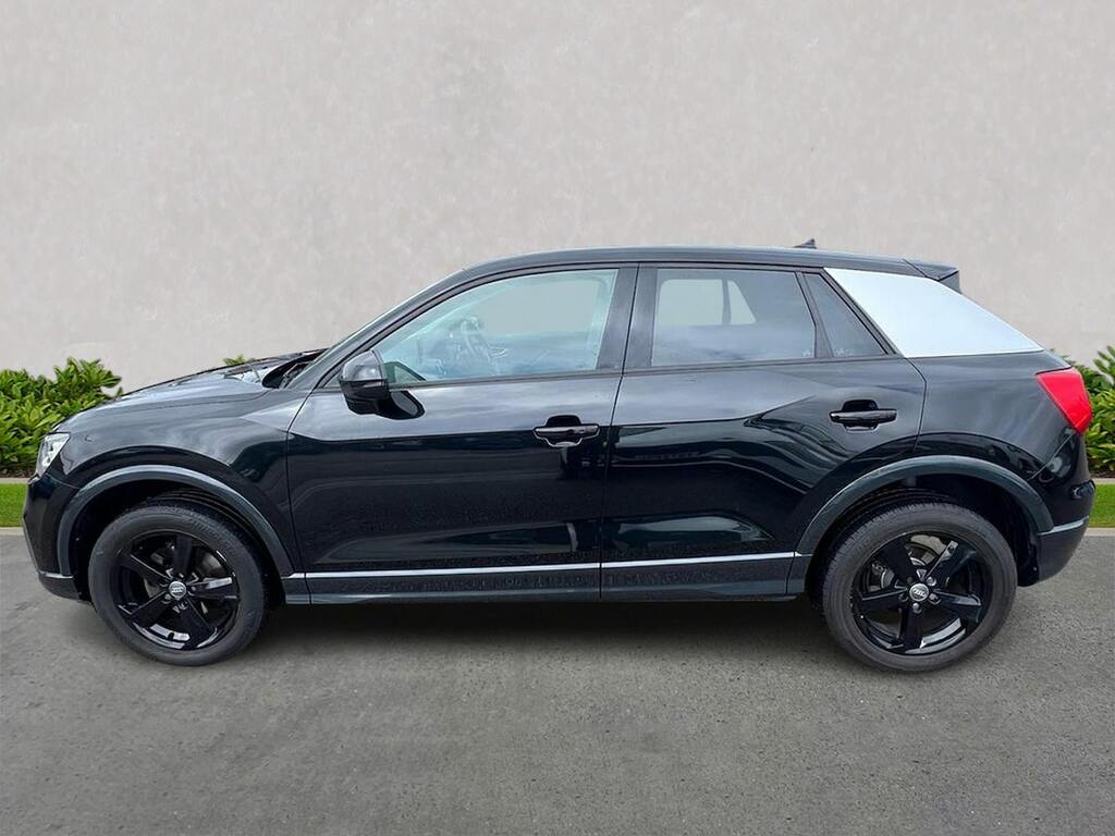 Audi Q2 Grey #20