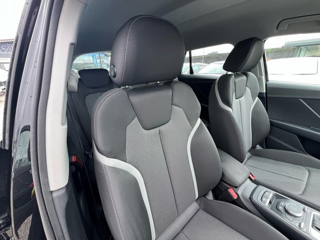 Audi Q2 Grey #32