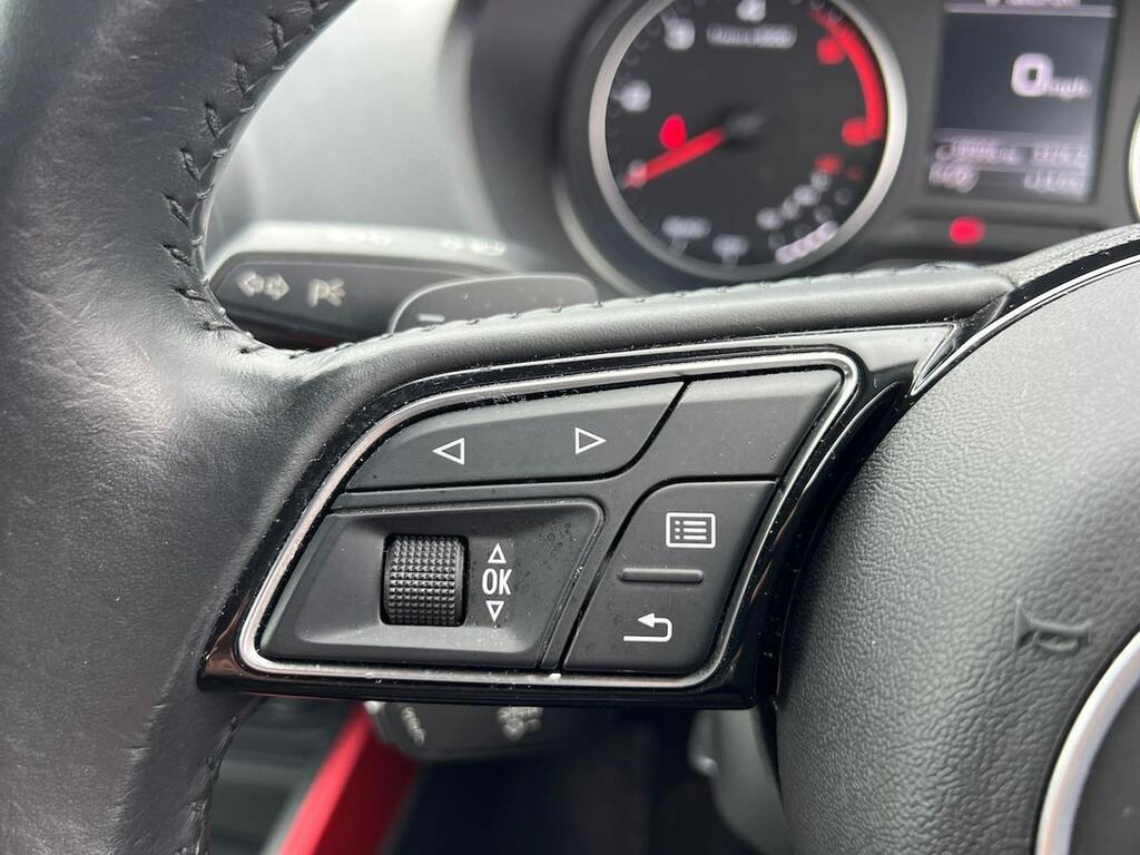 Audi Q2 Grey #26