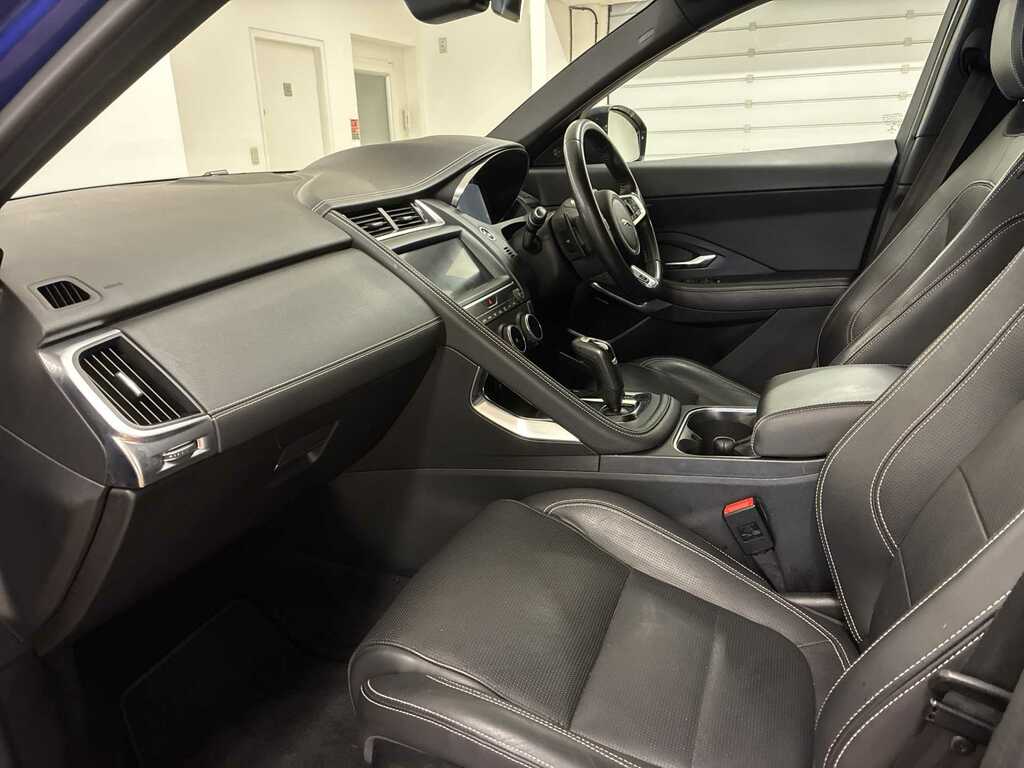 Jaguar E-Pace 2.0 200 R-dynamic Hse LN20ZZV Blue #3