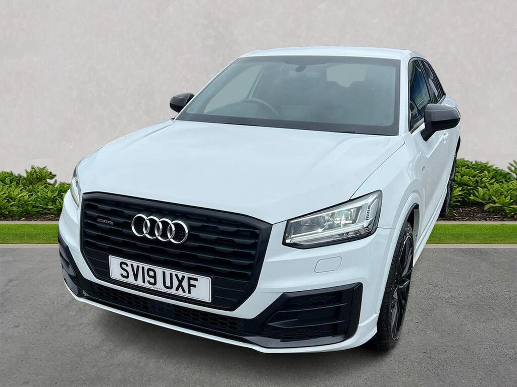 Audi Q2 White #20