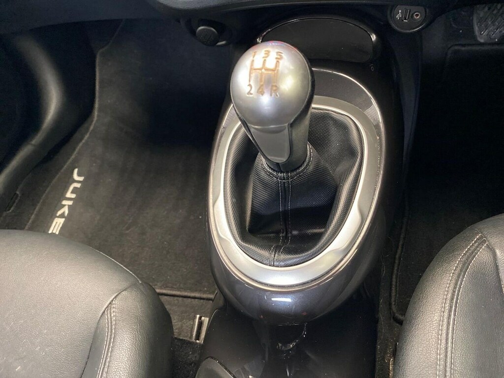 Nissan Juke Hatchback Black #13
