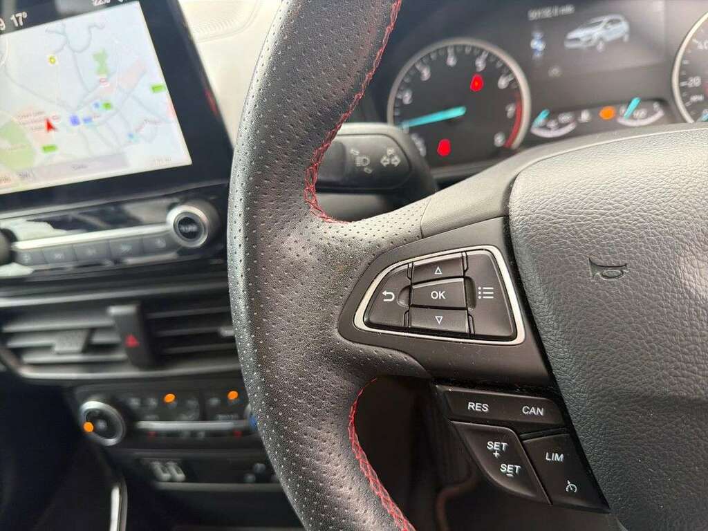 Ford Ecosport Titanium White #24