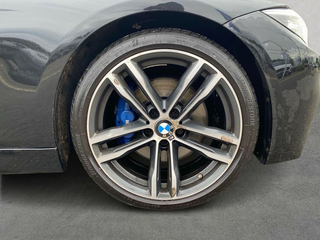 BMW 3 Series 2.0 320D M Sport Shadow Edition Touring YC68KSA Black #6