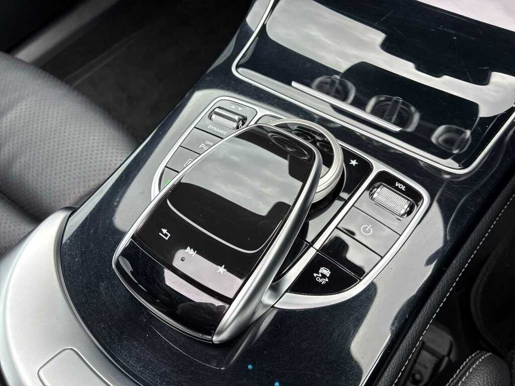 Mercedes-Benz GLC Class 2018 18 2.1 #38