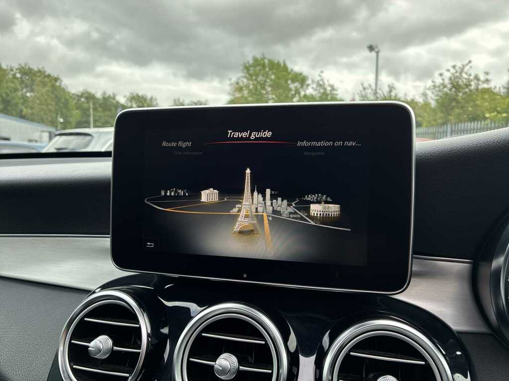 Mercedes-Benz GLC Class 2018 18 2.1 #25