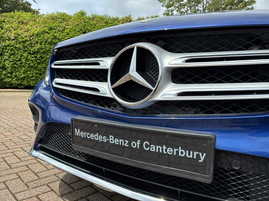 Mercedes-Benz GLC Class 2018 18 2.1 #32