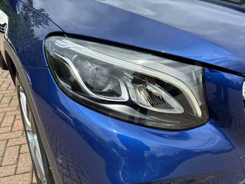 Mercedes-Benz GLC Class 2018 18 2.1 #33