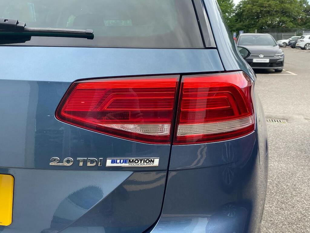 Volkswagen Passat Silver #21
