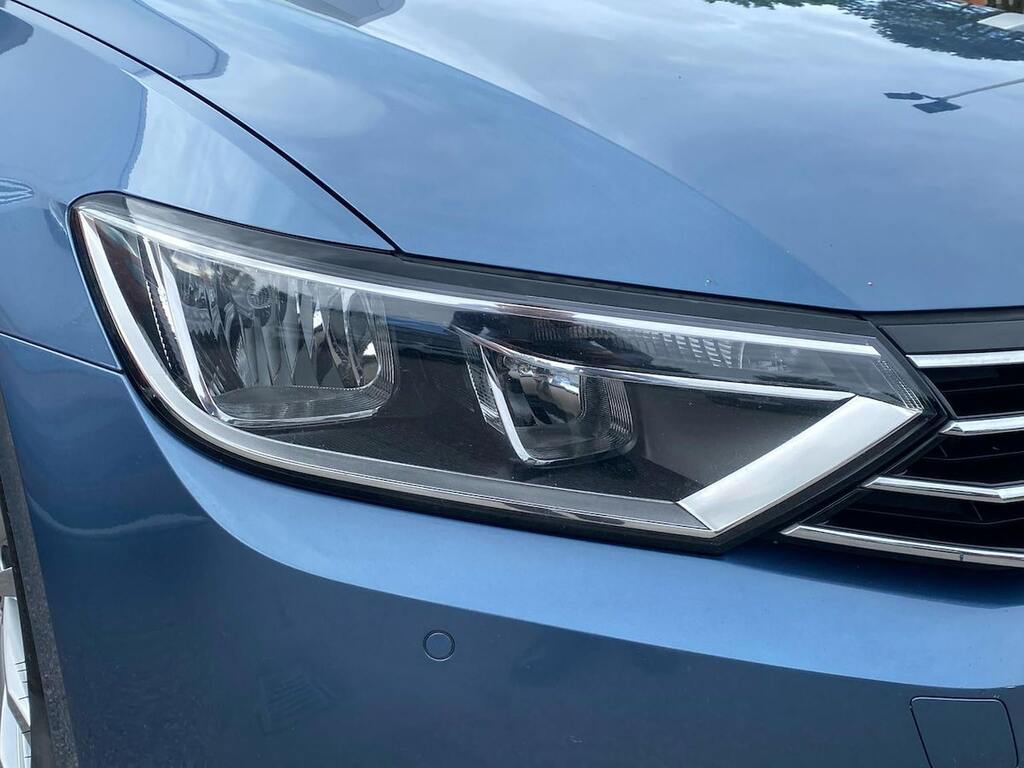 Volkswagen Passat Silver #20