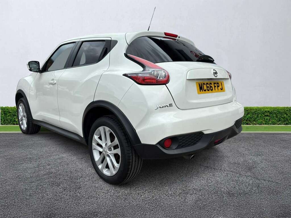 Nissan Juke 1.6 N-connecta Xtronic White #2
