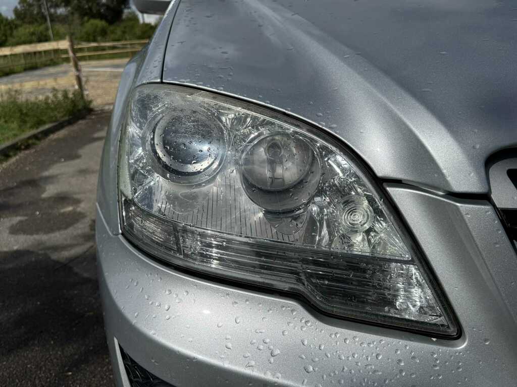 Mercedes-Benz M Class Se Blue #21