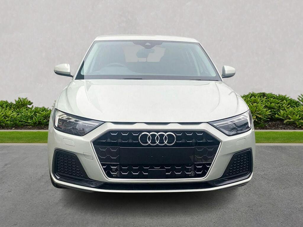 Audi A1 1.0 Tfsi 25 Sport Sportback Euro Silver #5