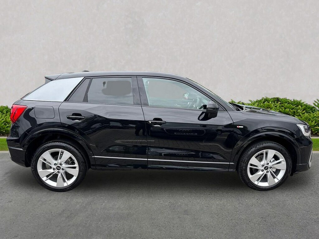 Audi Q2 1.5 Tfsi Cod 35 S Line Suv Euro Black #3