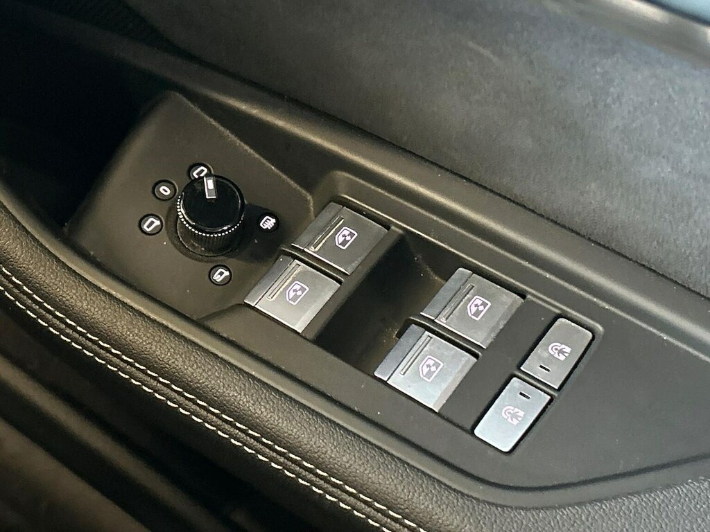 Audi Q8 e tron Q8 E-tron Launch Edition 55 Quattro White #21