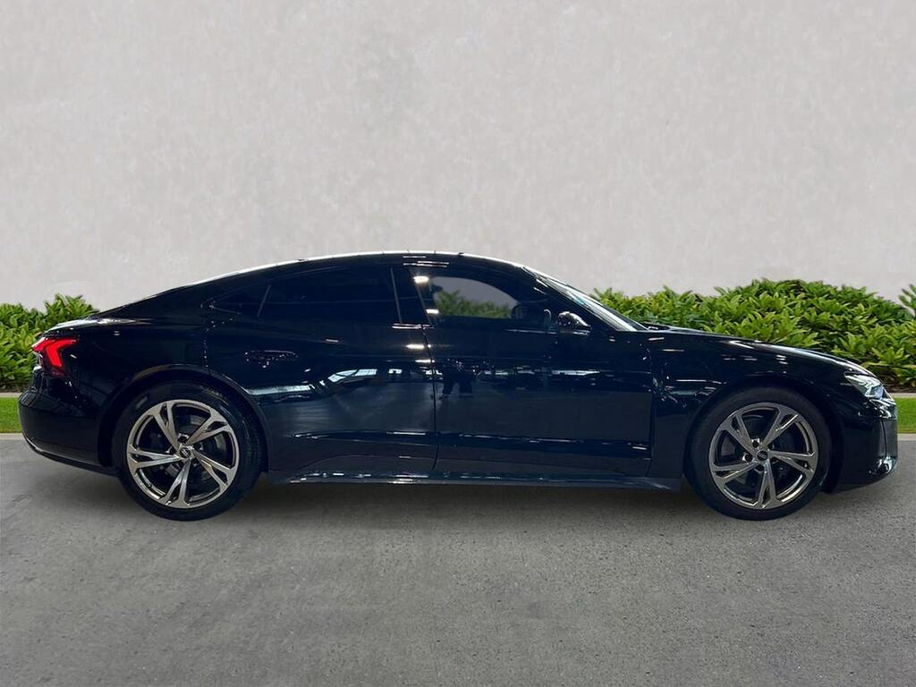 Audi E Tron GT 93.4Kwh Saloon Quattro 476 Ps Black #3