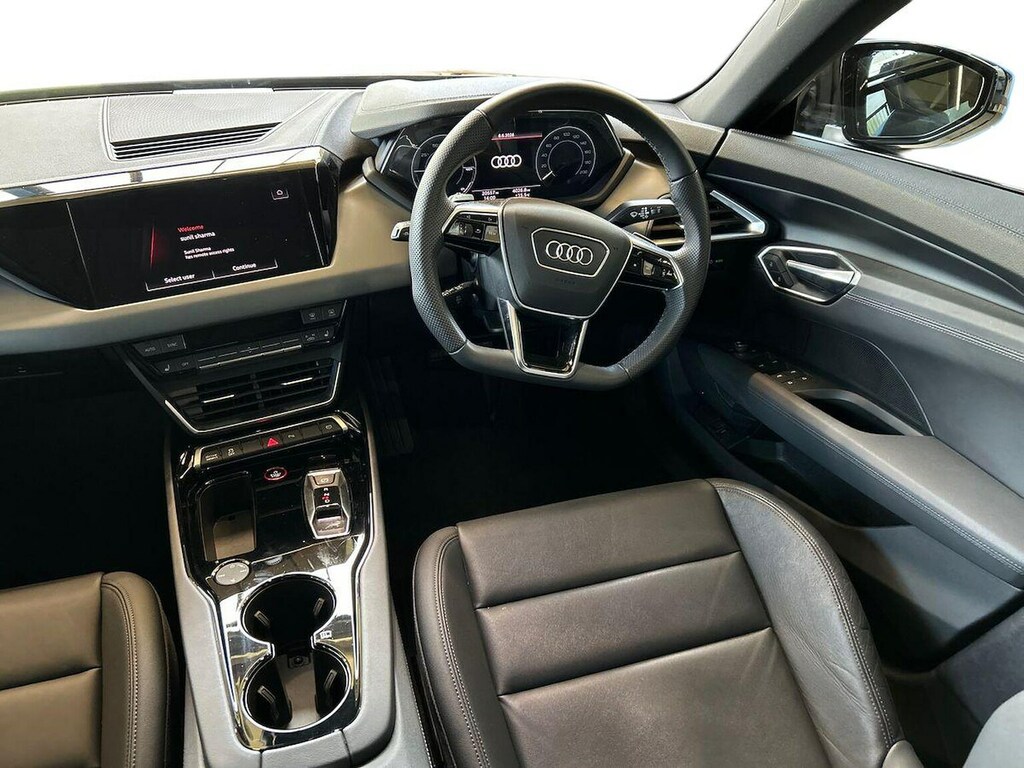 Audi E Tron GT 93.4Kwh Saloon Quattro 476 Ps NL73RVK Black #4