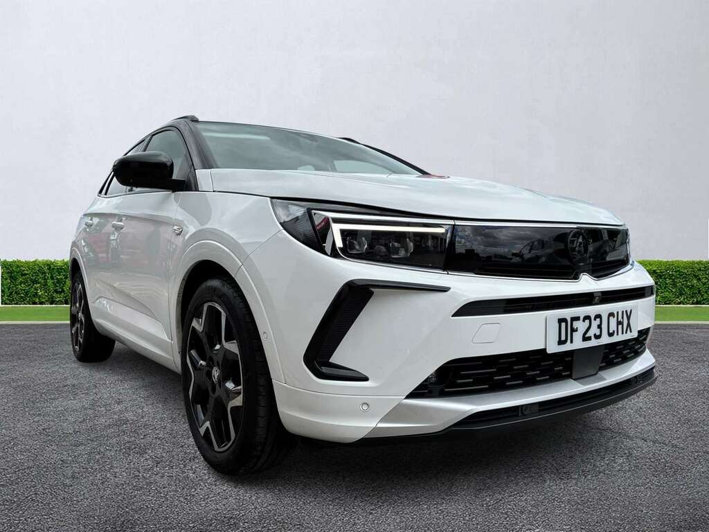 Vauxhall Grandland 1.2 Turbo Ultimate DF23CHX White