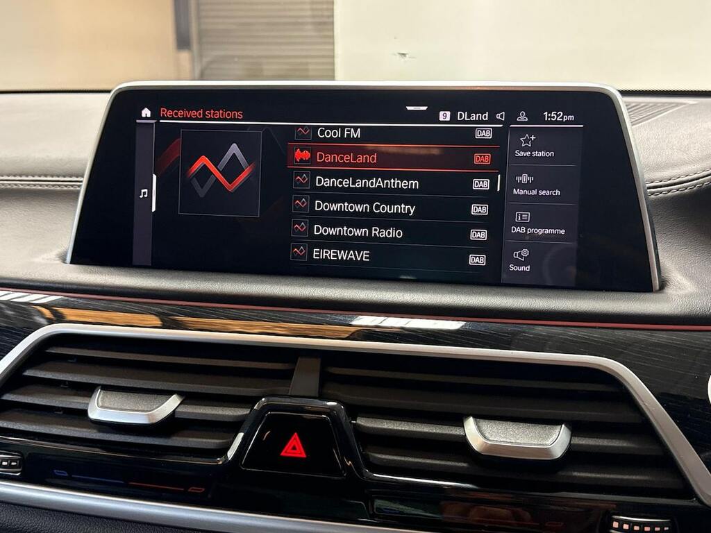 BMW 7 Series Saloon Black #11