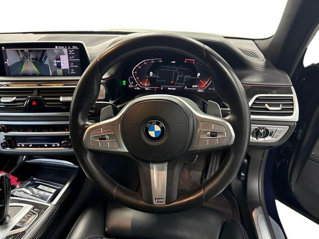 BMW 7 Series Saloon Black #9