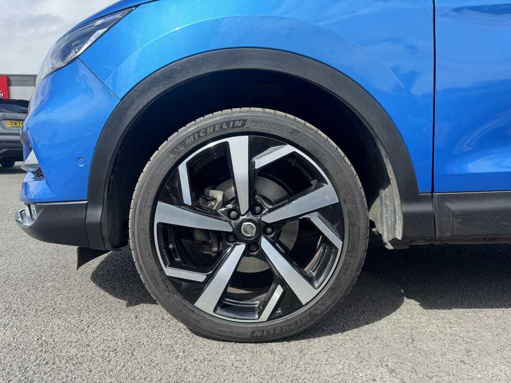 Nissan Qashqai 1.2 Dig-t Tekna Blue #6