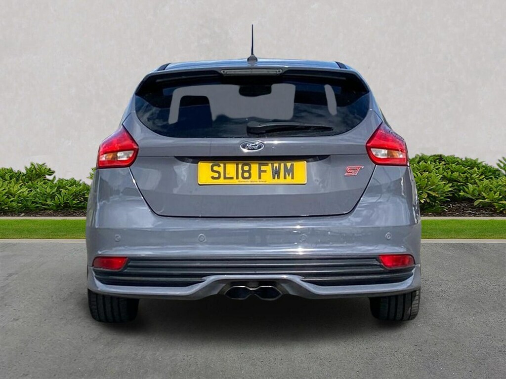 Ford Focus 2.0T Ecoboost St-3 Hatchback Eur SL18FWM Grey #3