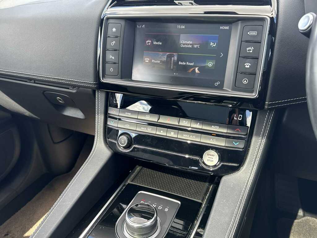 Jaguar F-Pace Portfolio Awd Grey #23