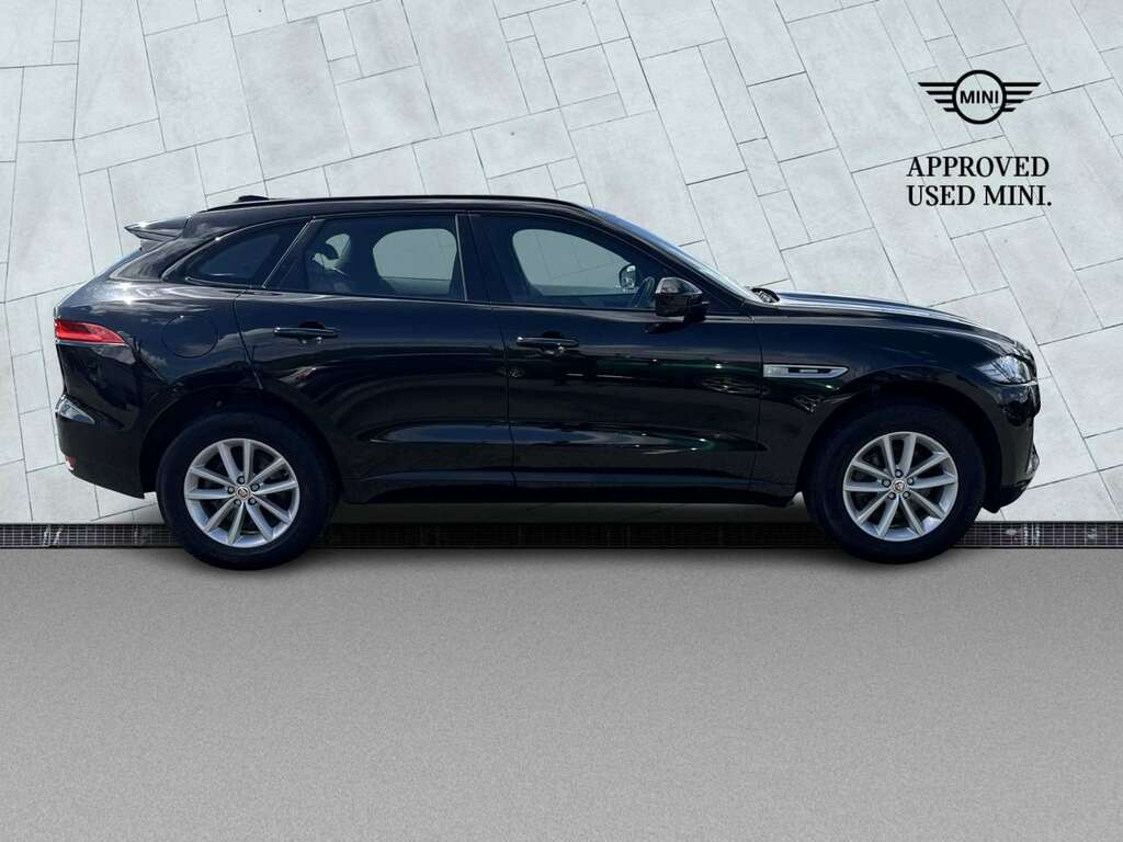 Jaguar F-Pace 2.0D R-sport Awd Black #3