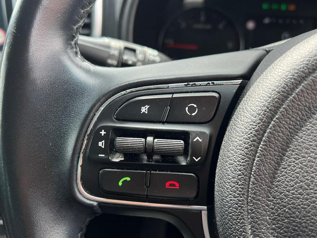 Kia Sportage Petrol Black #26