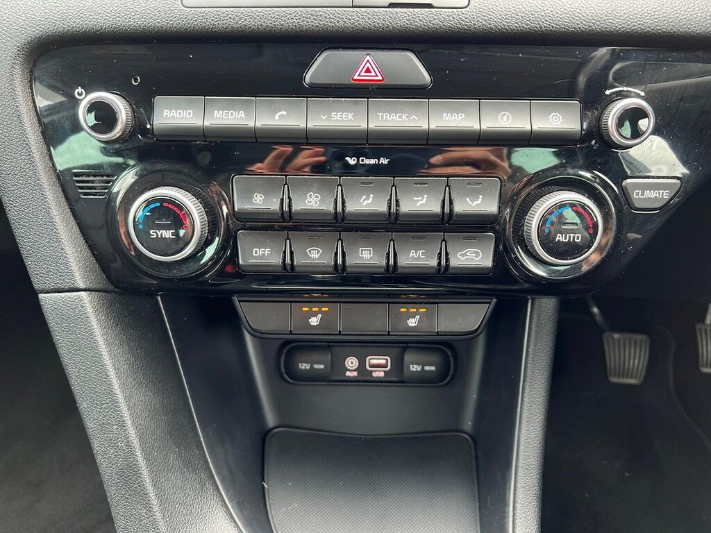 Kia Sportage Petrol Black #12