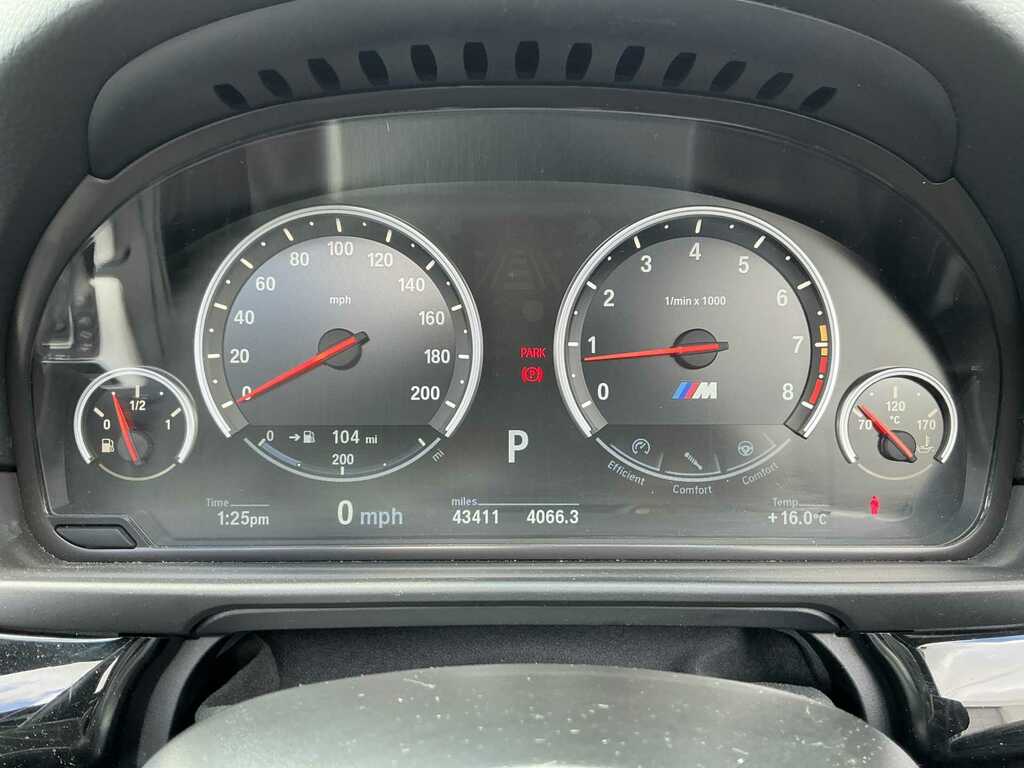BMW M5 Pure Metal Silver Silver #10