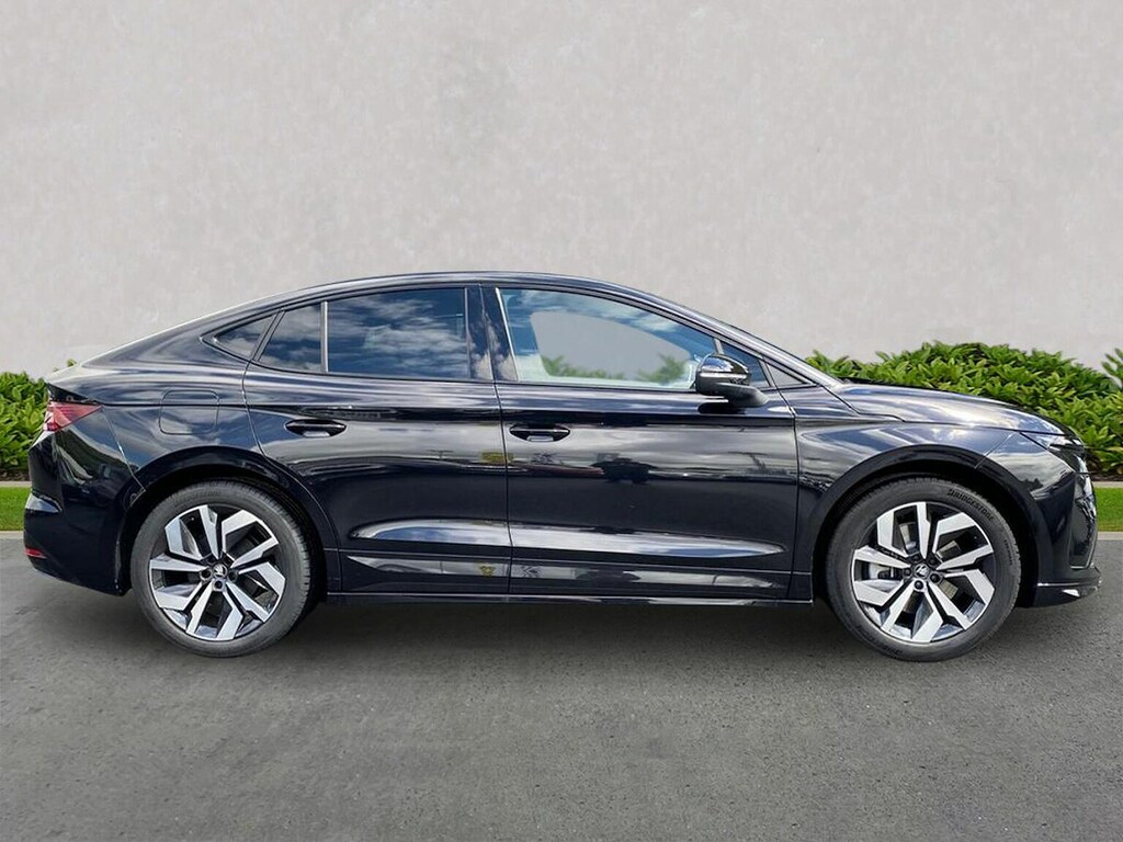 Skoda ENYAQ 210Kw 85X Sportline 82Kwh 4X4 Black #3