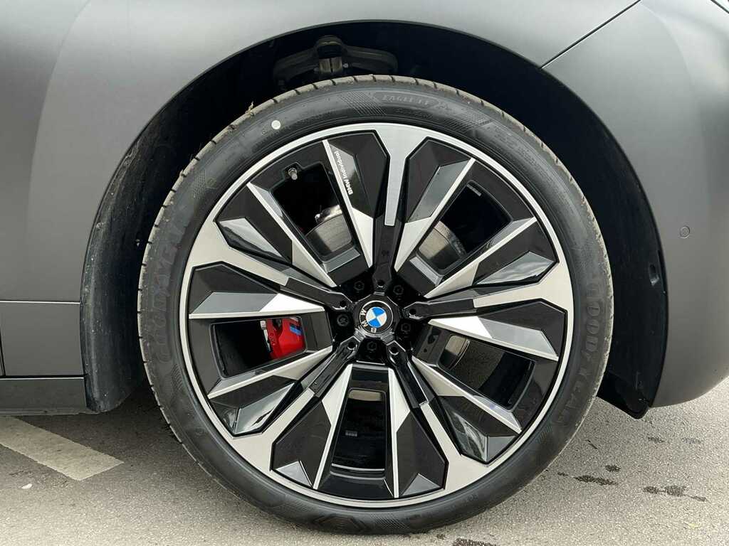 BMW iX 485Kw M70 Xdrive 112Kwh Grey #6