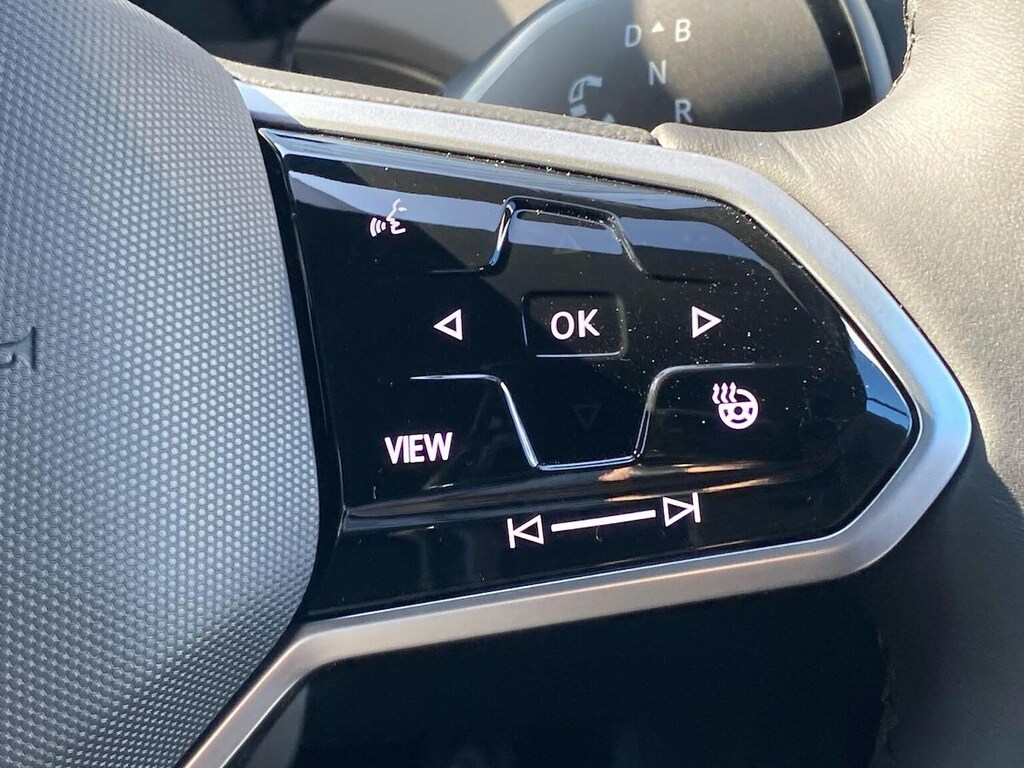 Volkswagen ID.4 Pro 77Kwh Black Edition 4Motion Silver #26