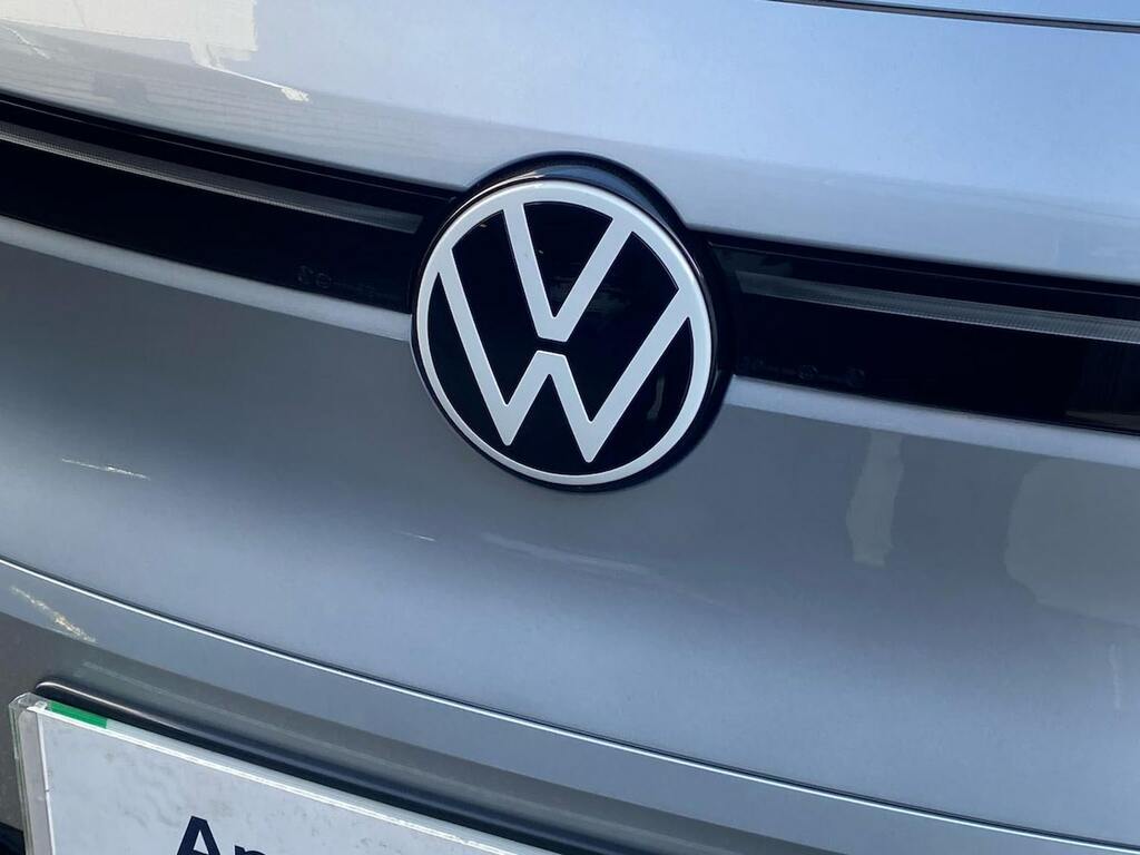 Volkswagen ID.4 Pro 77Kwh Black Edition 4Motion Silver #32