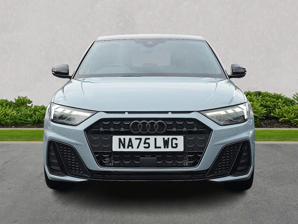 Audi A1 A1 Sportback Black Edition 25 Tfsi 95 Ps 5-Speed Grey #5