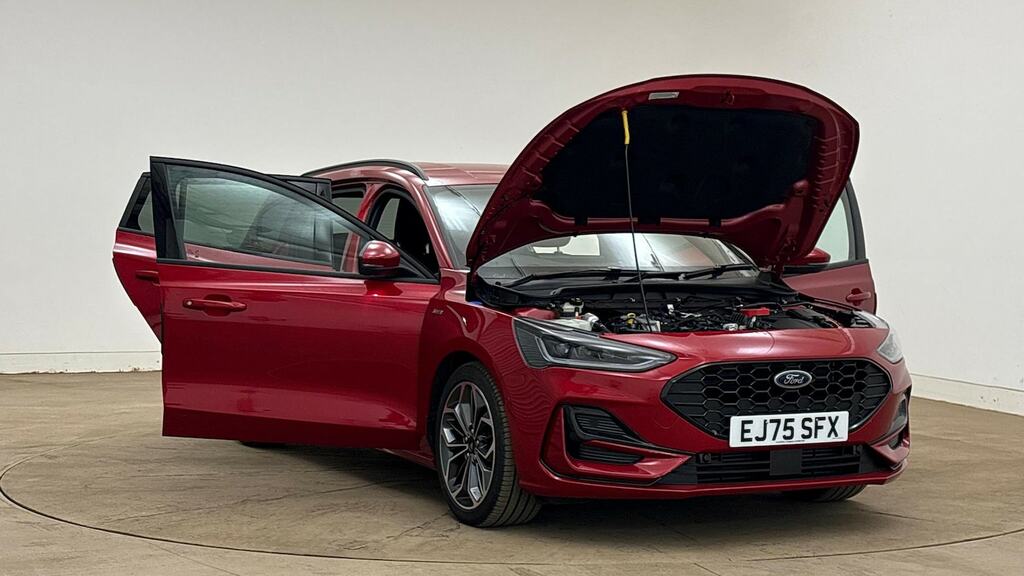 Ford Focus 1.0T Ecoboost Mhev Titanium X Hatchback Red #20