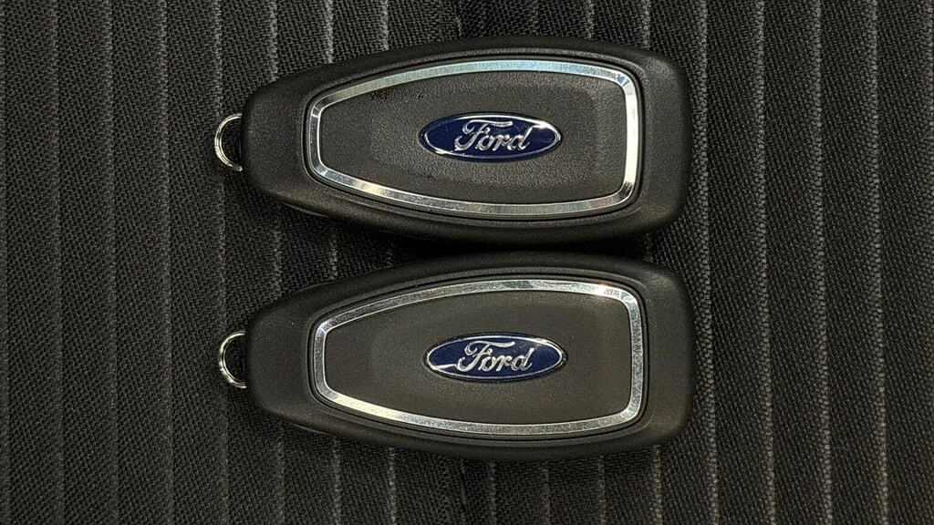 Ford Focus 1.0T Ecoboost Mhev Titanium X Hatchback Red #25
