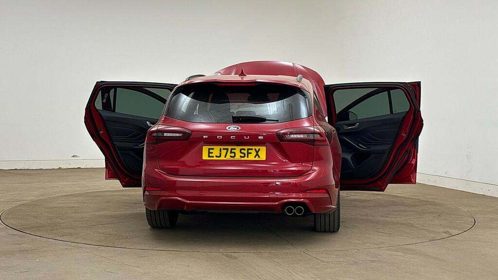 Ford Focus 1.0T Ecoboost Mhev Titanium X Hatchback Red #24