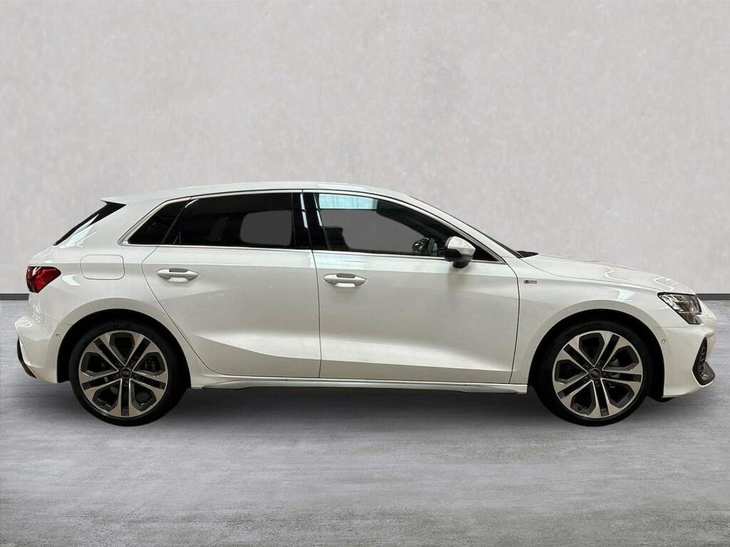 Audi A3 1.5 Tfsi 35 S Line Sportback S Tronic E RK25JMX White #3