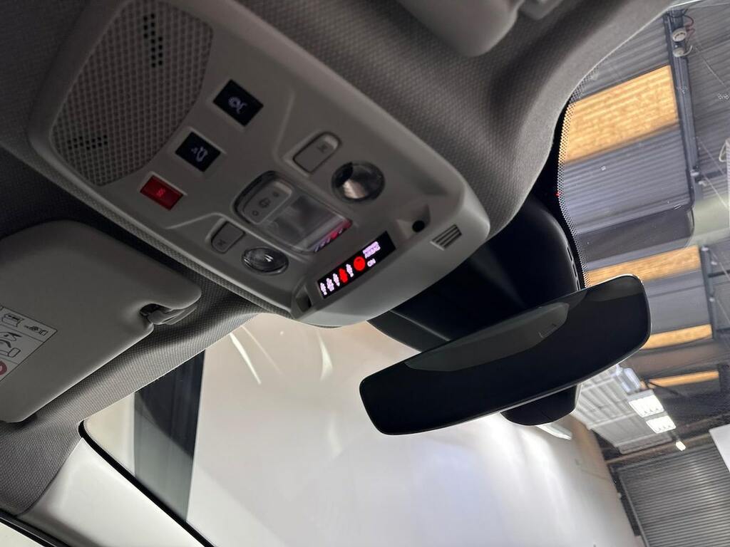 Jeep Avenger 1.2 Altitude White #14