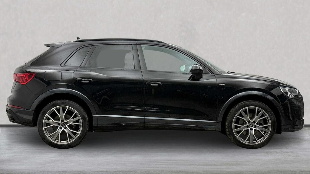 Audi Q3 45 Tfsi E Black Edition S Tronic 20 Alloy Black #3