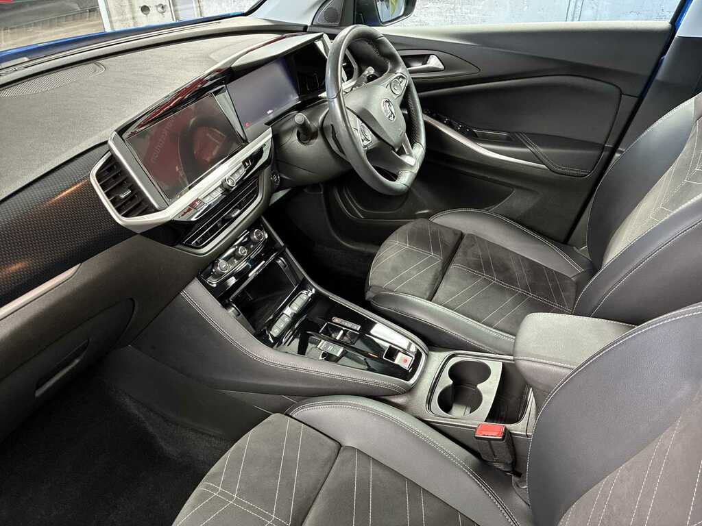 Vauxhall Grandland Hatchback Grey #7