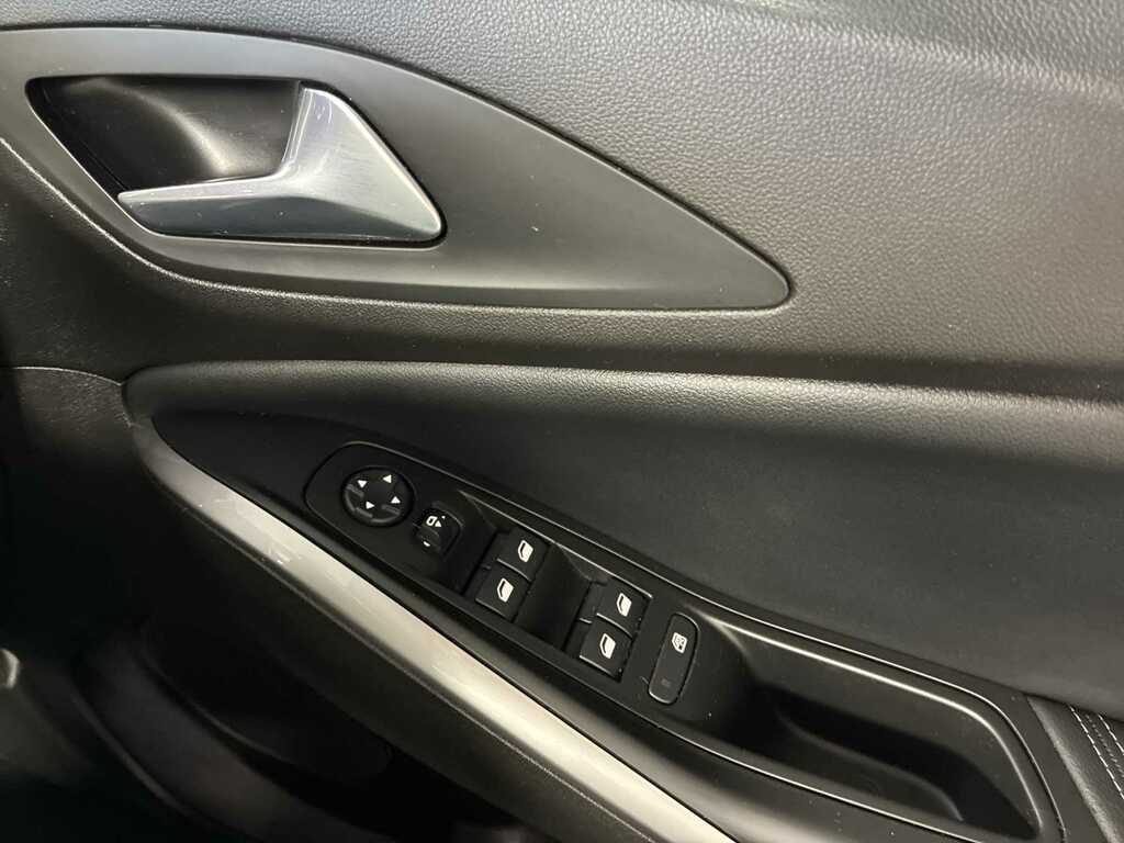 Vauxhall Grandland Hatchback Grey #20