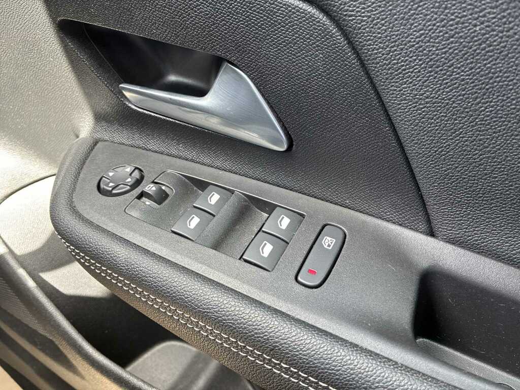 Vauxhall Mokka Ultimate Blue #20