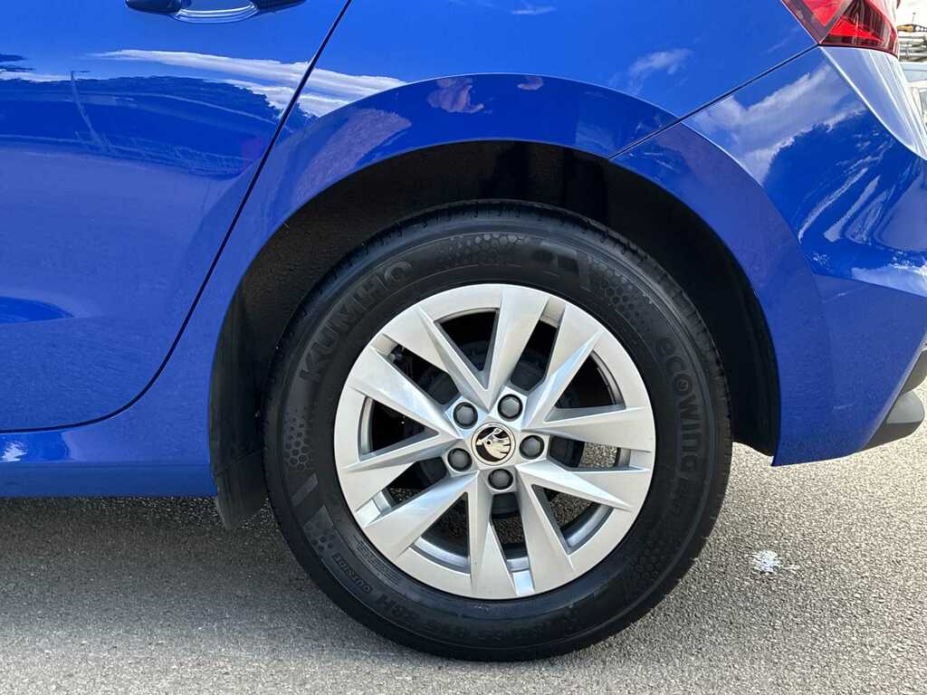 Skoda Fabia 1.0 Mpi 80 Se Comfort Blue #6