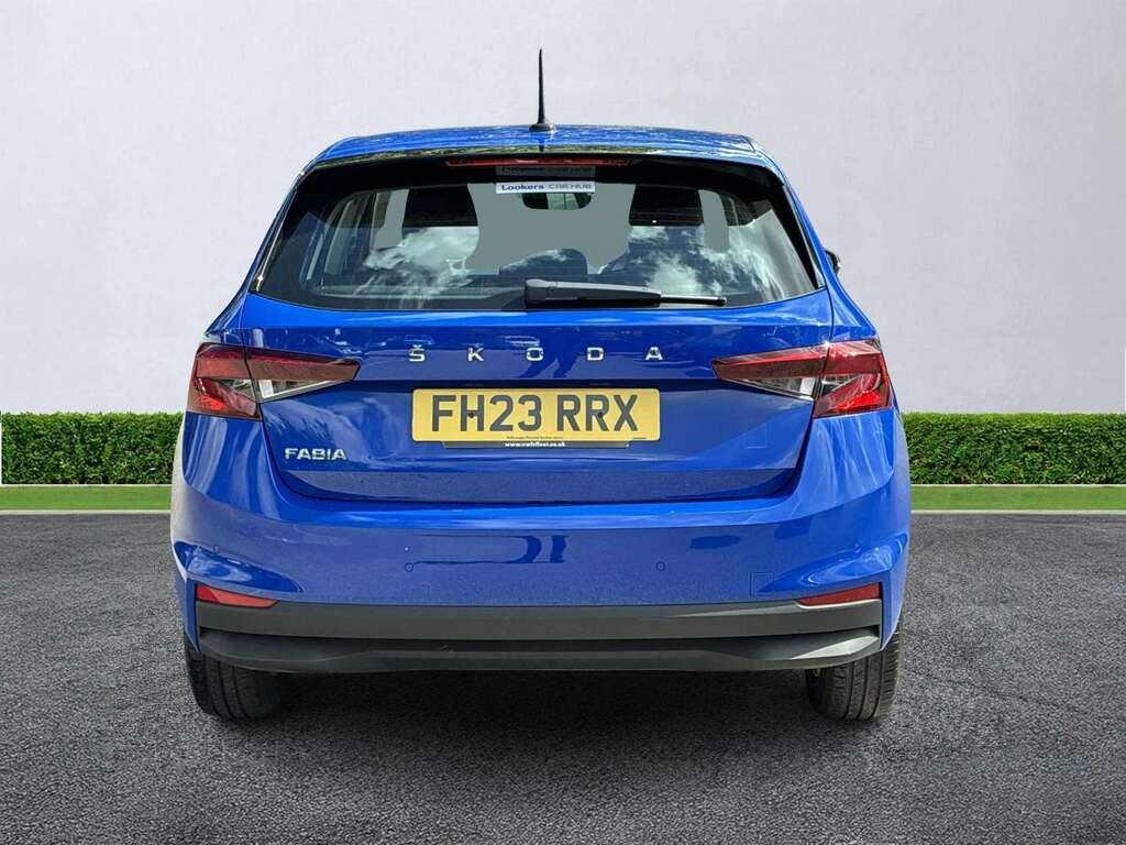 Skoda Fabia 1.0 Mpi 80 Se Comfort Blue #4