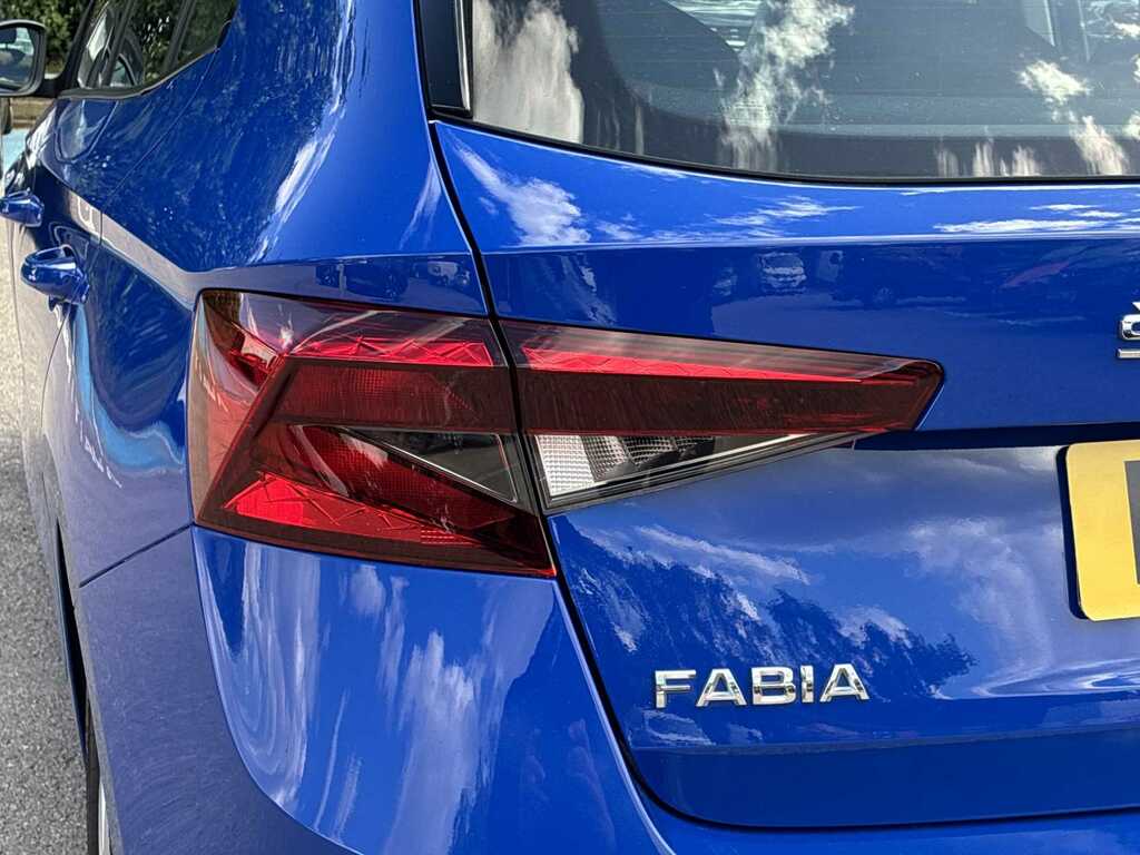 Skoda Fabia Colour Edition Blue #28