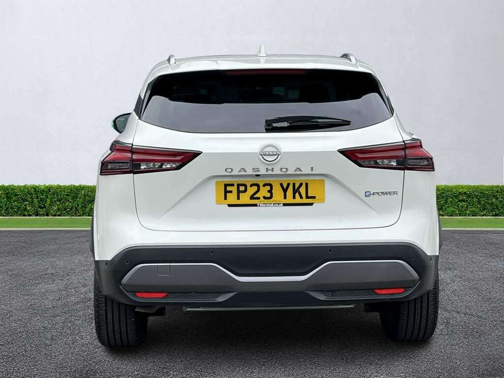 Nissan Qashqai 1.5 E-power Tekna FP23YKL White #4